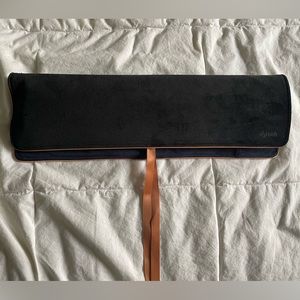 New in box Dyson Airstrait Travel Pouch